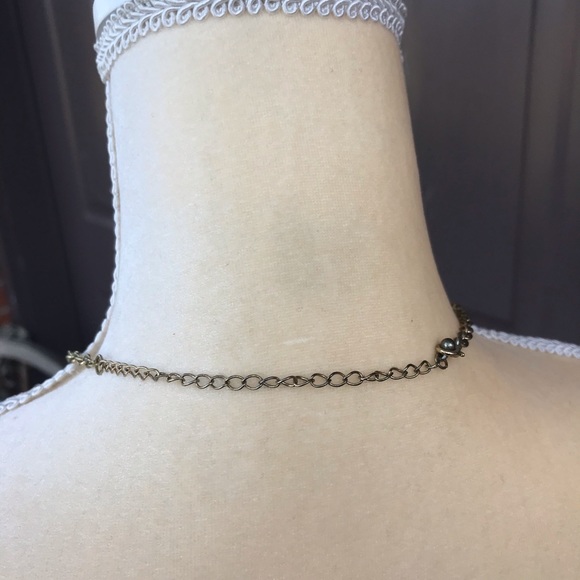 Women’s White Beaded Necklace - Picture 4 of 5